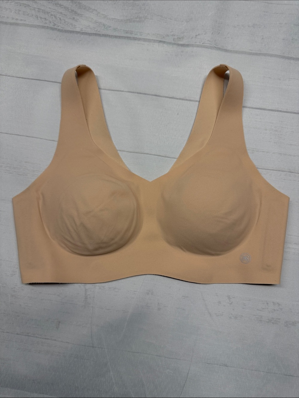 Honeylove Nude Seamless Wireless Pullover Bra Size Small 34B/C